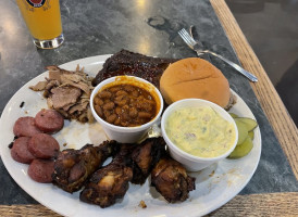 Praters BBQ food