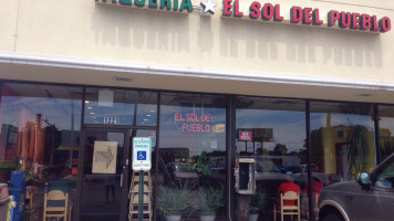 Taqueria El Sol Del Pueblo food