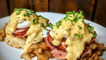 Lagniappe Cajun Creole Eatery food