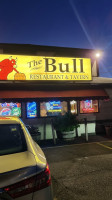 Bull Tavern outside