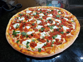 Papa Gio's Pizzeria At Cherokee Lakes Plaza food