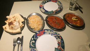 Cafe Tandoor food