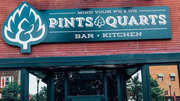 Pints Quarts outside