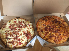 Domino's Pizza food