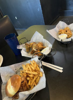 The Carolina Tavern food