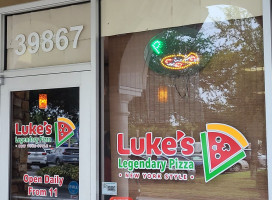 Luke's Legendary Pizza outside