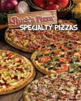 Buck's Pizza food