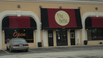 Via Bella outside