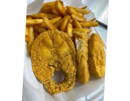 Sharks Fish Chicken 183rd/pulaski inside