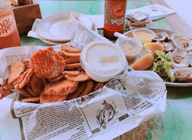 Captain Woody's Seafood food