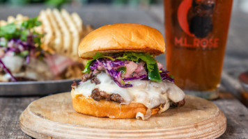 M.l.rose Craft Beer Burgers Sylvan Park outside