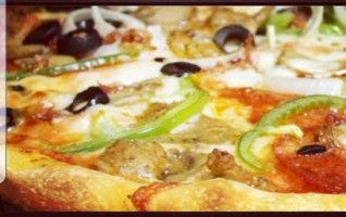 Aromas Pizza Pasta Subs food