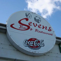 Sevens Bar & Restaurant food