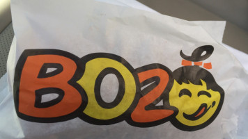 Boz's Hot Dogs food