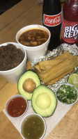 Rosita’s Barbacoa food