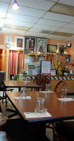 Srisiamchai Thai inside