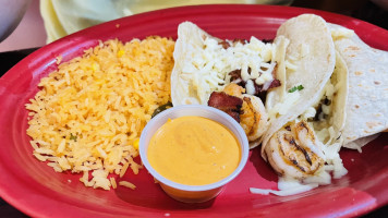 3 Amigos Mexican Grill food