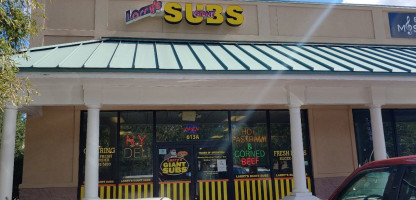 Larry's Giant Subs outside