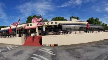 The Beacon Drive-in outside