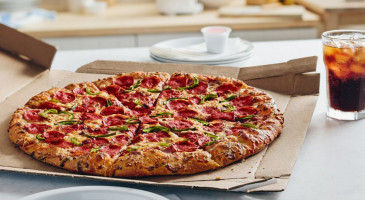 Domino's Pizza food