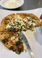 Ultimate California Pizza food