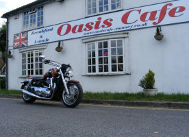 Oasis Cafe outside