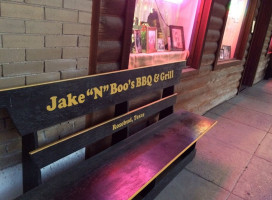 Jake's Backdoor Bbq Grill outside