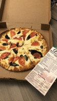 Georgio's Famous Pizza food