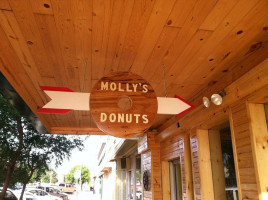 Molly's Donut's Cafe food