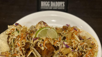 Bigg Daddys And Tavern food