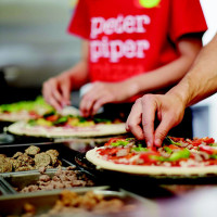 Peter Piper Pizza food