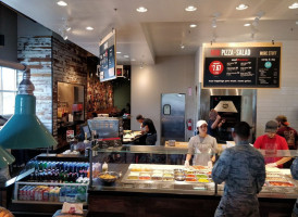 Mod Pizza food