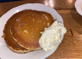 Walker Bros. Original Pancake House food