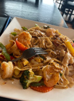 Aroy Thai Cuisine food