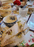 Calabash Garden Tea Room Gift Shop food