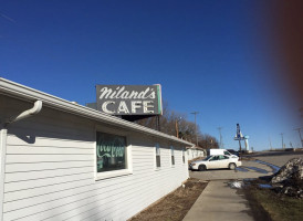 Niland's Cafe food