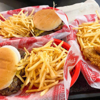 Freddy's Frozen Custard Steakburgers food