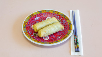 Chung Hing Chinese Kitchen/ Bellmore food