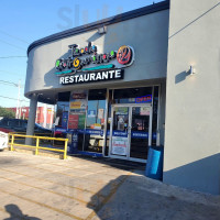 Tienda Centro America outside