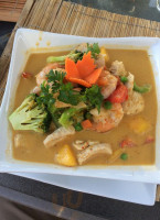 Thai Paradise food