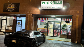 Pita Grille outside