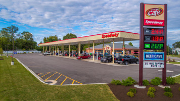 Speedway outside