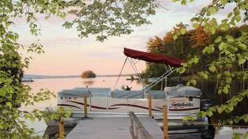 Fredericka's Restaurant And The Loose Moose Bar Grille outside