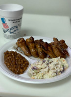 Bucky's -b-q food