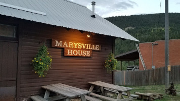 Marysville House outside