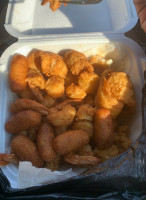 Ravenel Fresh Seafood food