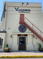 Vaqueros inside