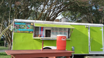 Food Truck, Taqueria La Bienvenida food