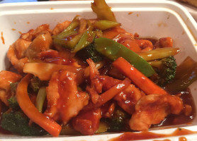 Huang's Mister Wok food