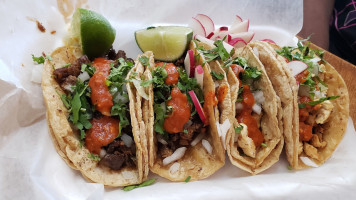 Taqueria Magaña food